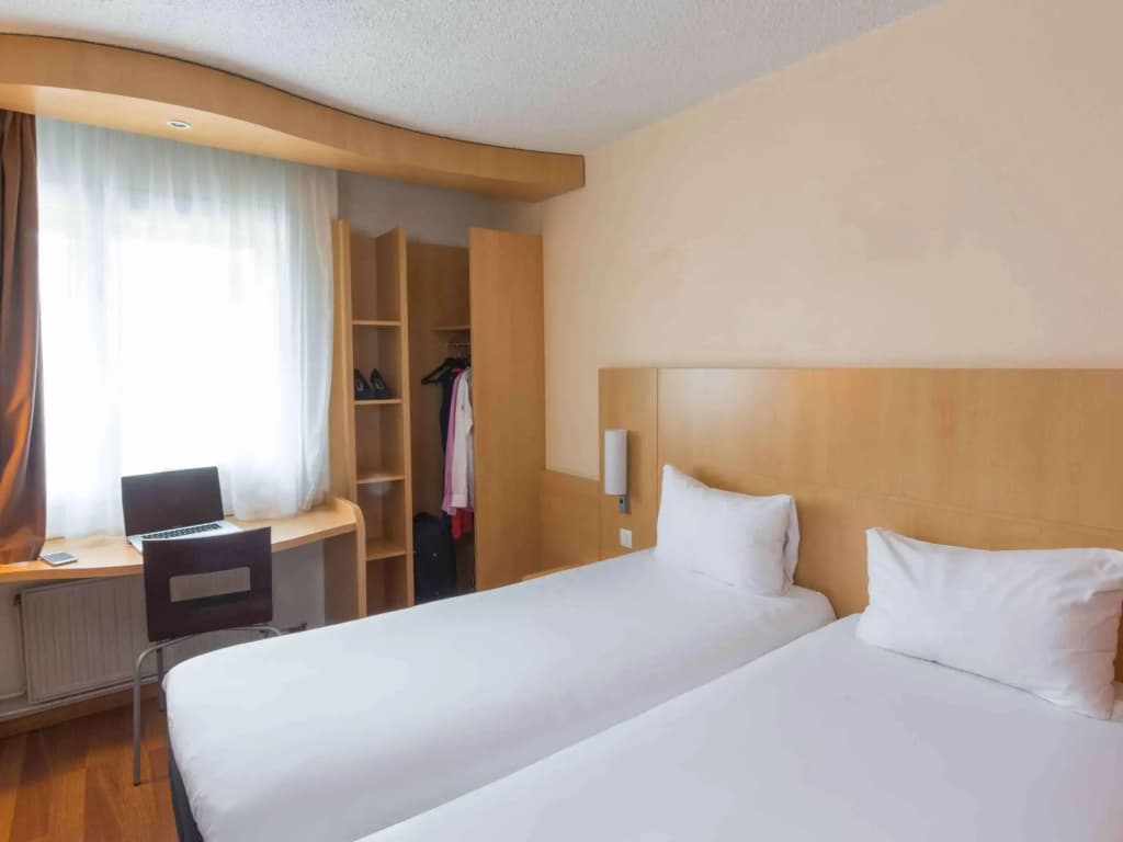 ibis Dunkerque Centre - Photo 4