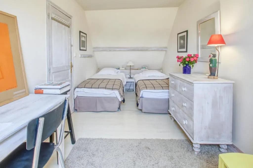 House With 5 Bedrooms in Regnéville-sur-mer, With Wonderful sea View, Enclosed Garden and Wifi - 6 km From the Beach - Min...