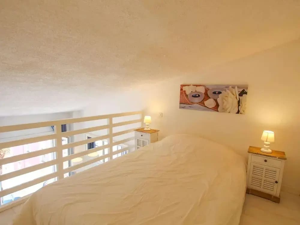 Comfortable Holiday Home Near the Beach - Photo 2