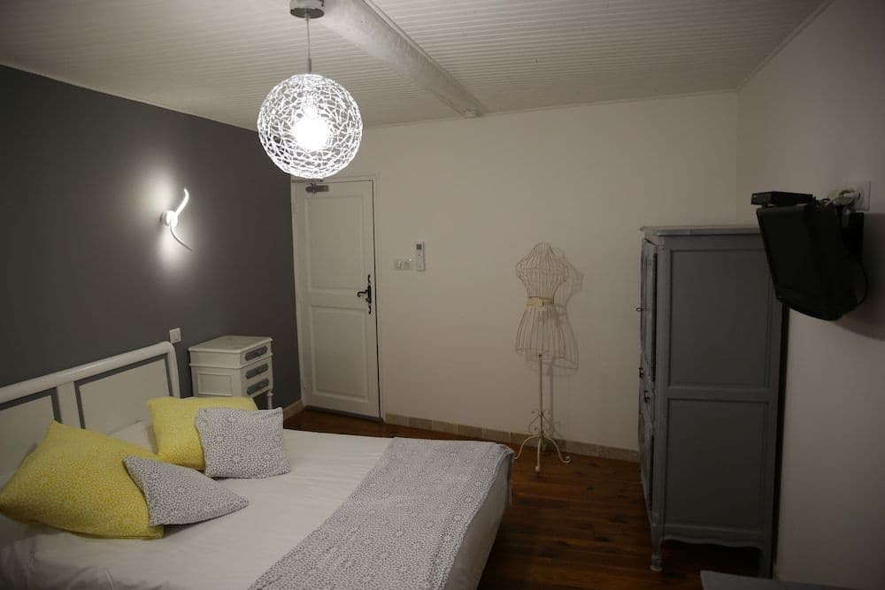 Hotel Restaurant Les Pins - Photo 5