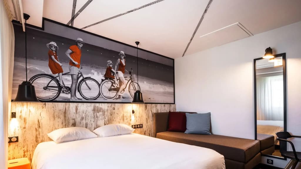 ibis Styles Dinan Centre Ville - Miniature 7