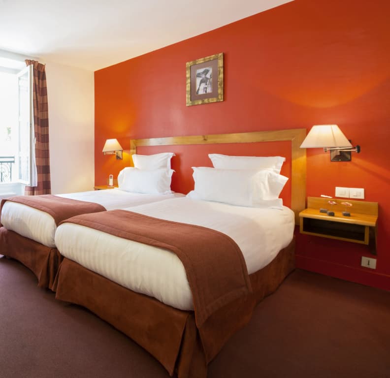 France Eiffel Hotel - Photo 4