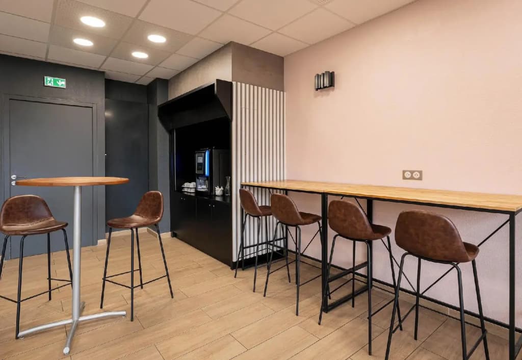 B&B HOTEL Lorient Ploemeur - Miniature 6