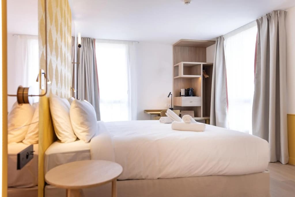 Kyriad Prestige Asnieres-sur-seine - Photo 1