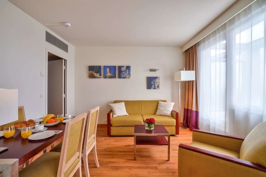Clarion Paris CDG Airport Hotel - Miniature 6