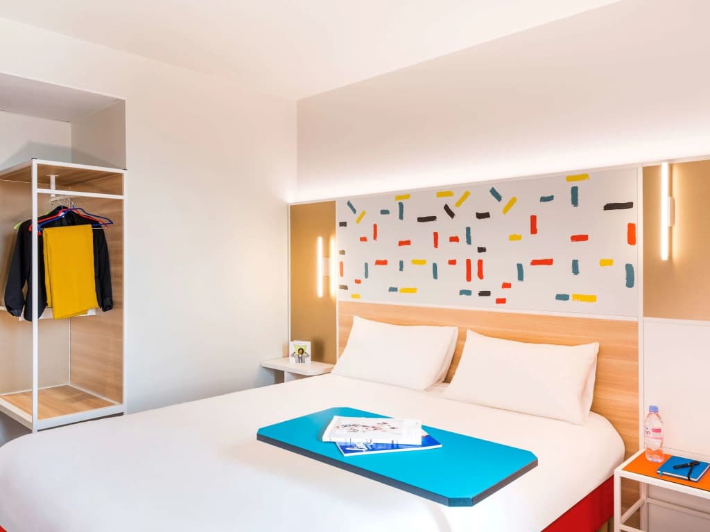 ibis Styles Versailles Guyancourt - Photo 2