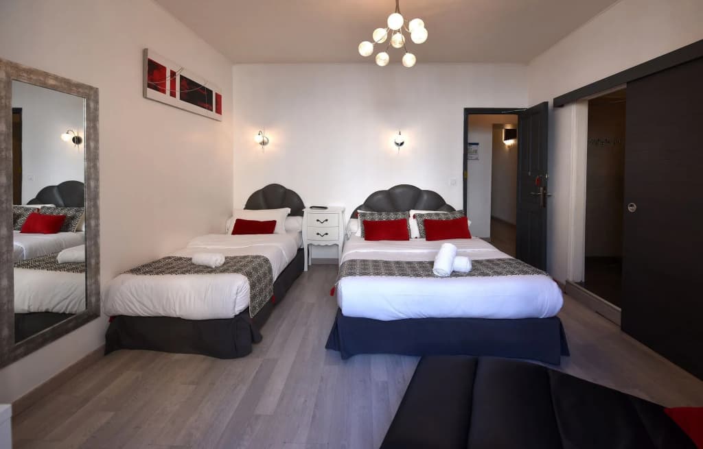 Hôtel du Palais - Photo 5
