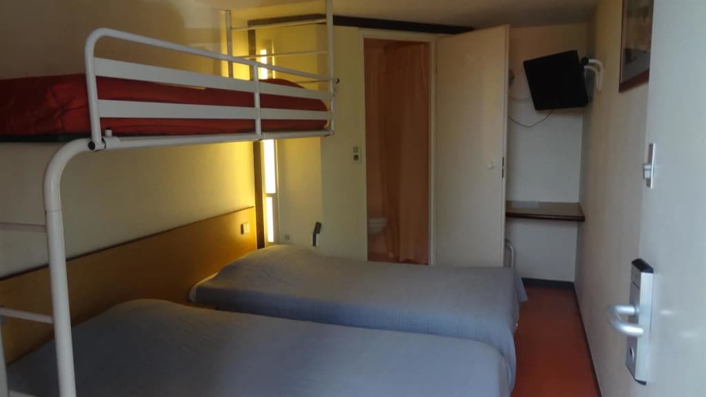 Hotel Premiere Classe Mulhouse Sud - Morschwiller - Photo 4
