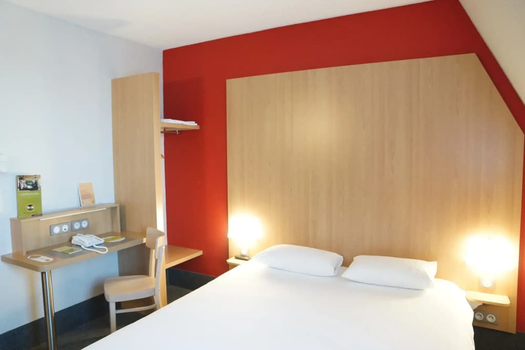 B&B HOTEL Saint-Malo Sud - Miniature 4