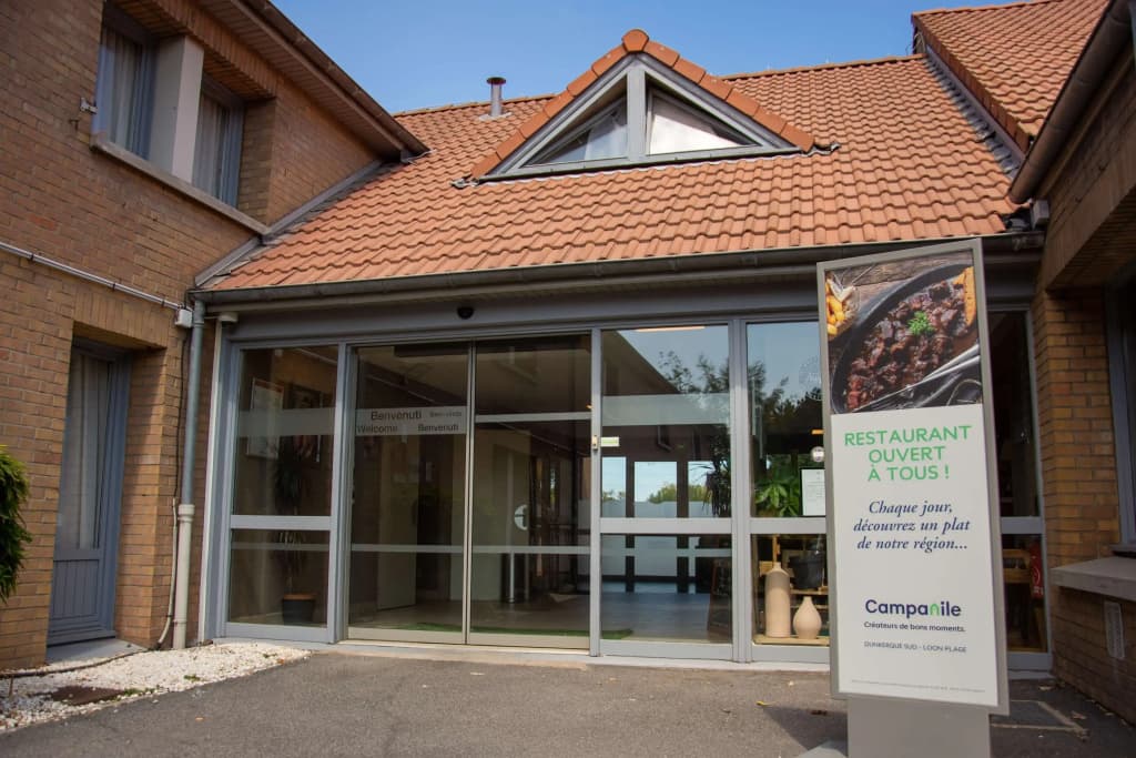 Campanile Dunkerque Sud - Loon Plage - Photo 1