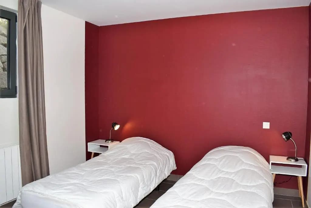 Maison neuve de plain-pied avec WIFI classée 3 étoiles à Trégastel Ref 465 - Miniature 3