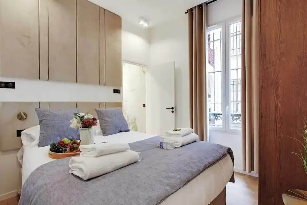 Luxury Apartment With AC Center of Paris - Photo 2