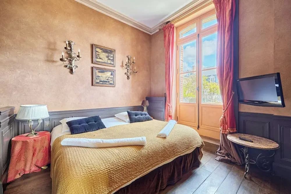 Luxury Duplex in the Heart of Deauville With a Large Garden - Photo 5