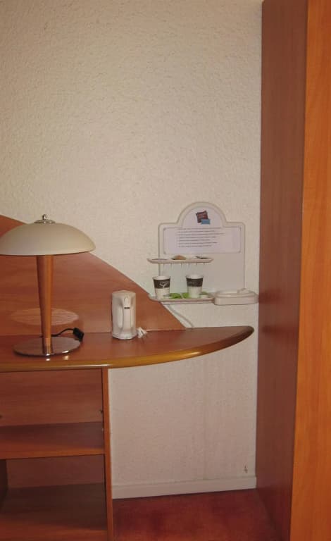 Central Hotel - Miniature 7