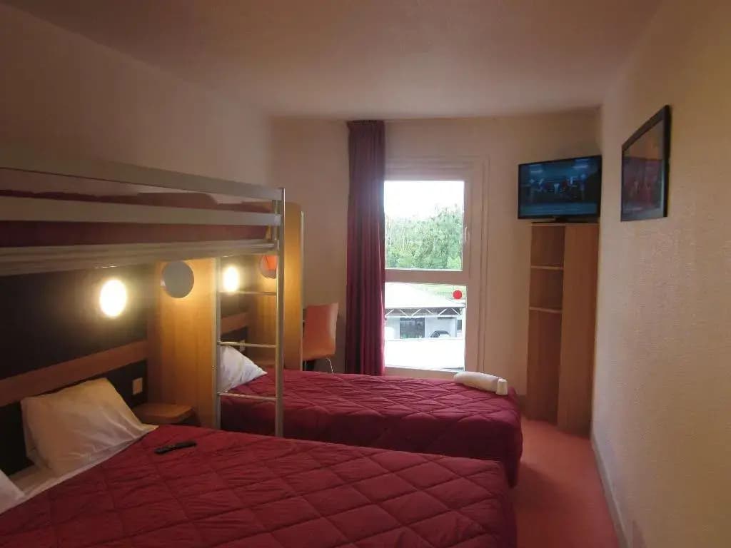 B&B HOTEL Bayeux - Miniature 6