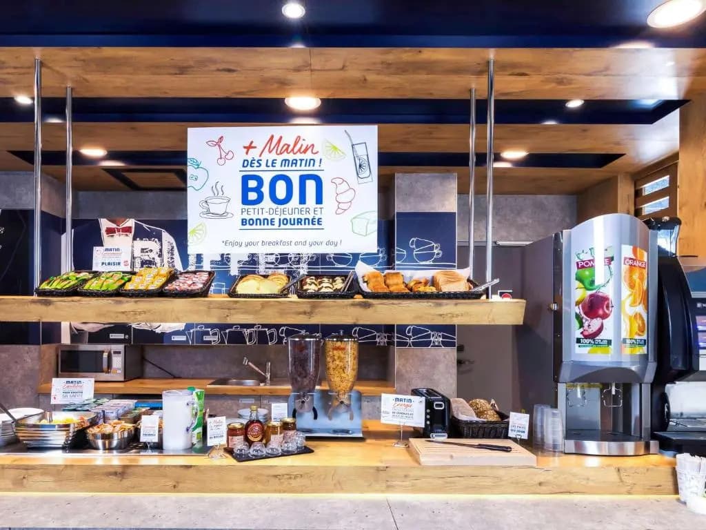 Ibis Budget Auxerre Centre - Photo 5