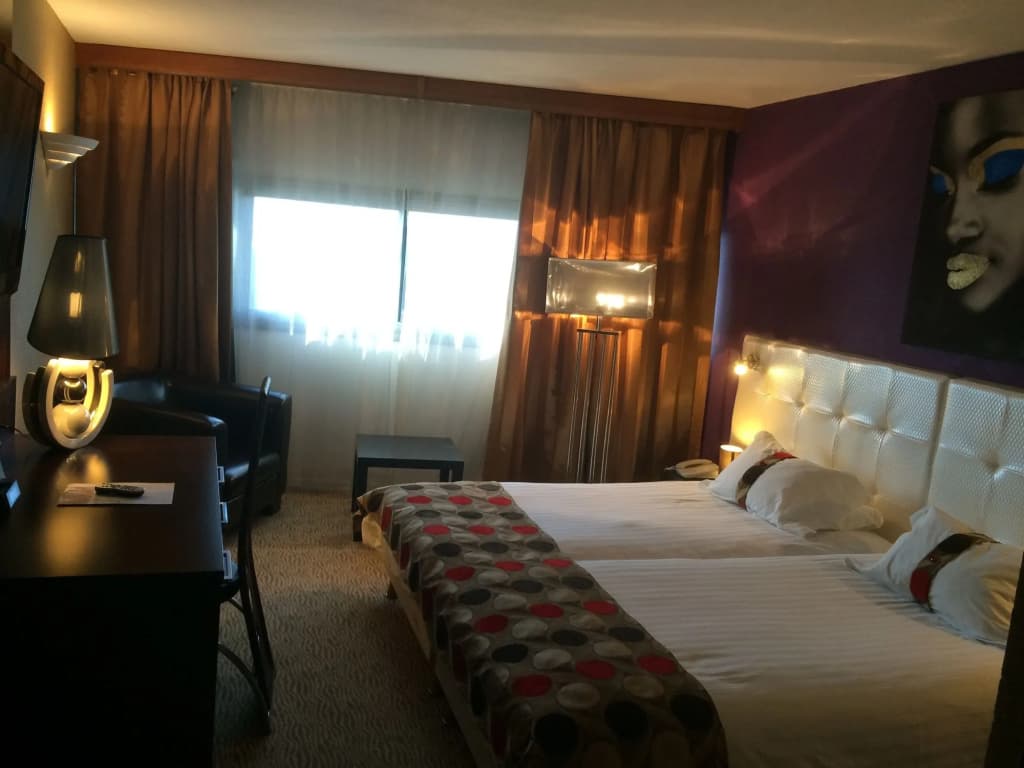 Grand Hôtel de Nîmes - Photo 3
