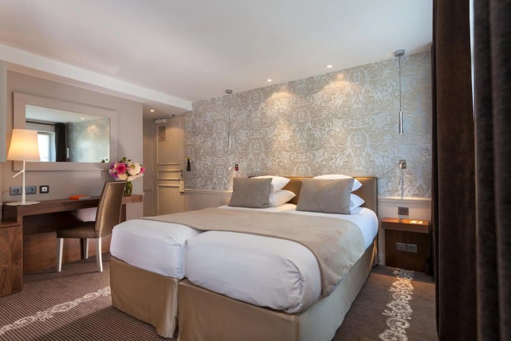 Hotel Le Clos Medicis - Photo 2