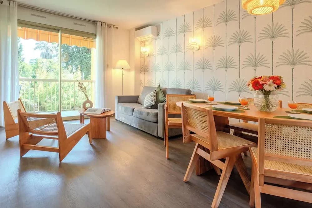 Les 15 Pins & La Mer -  Riviera Escape Apartments with Pool & Garden - Miniature 6