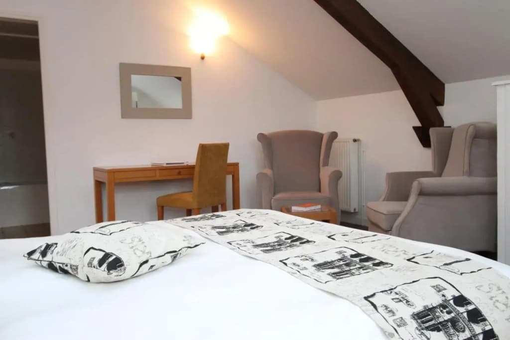 Logis Hôtel Le Château D'Orfeuillette - Photo 3