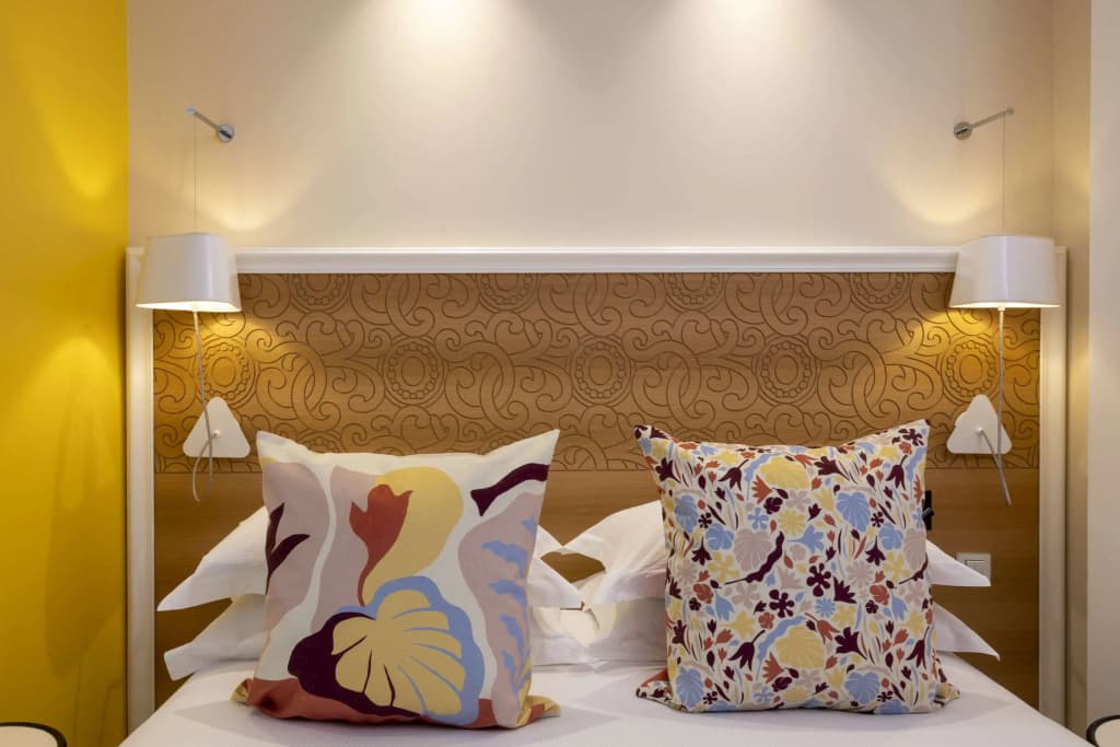 Hotel Elysees 8 - Miniature 7