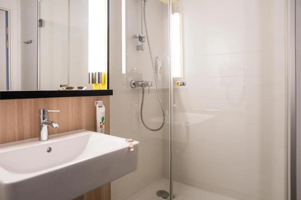 Hotel ibis Lille Centre Gares - Miniature 8