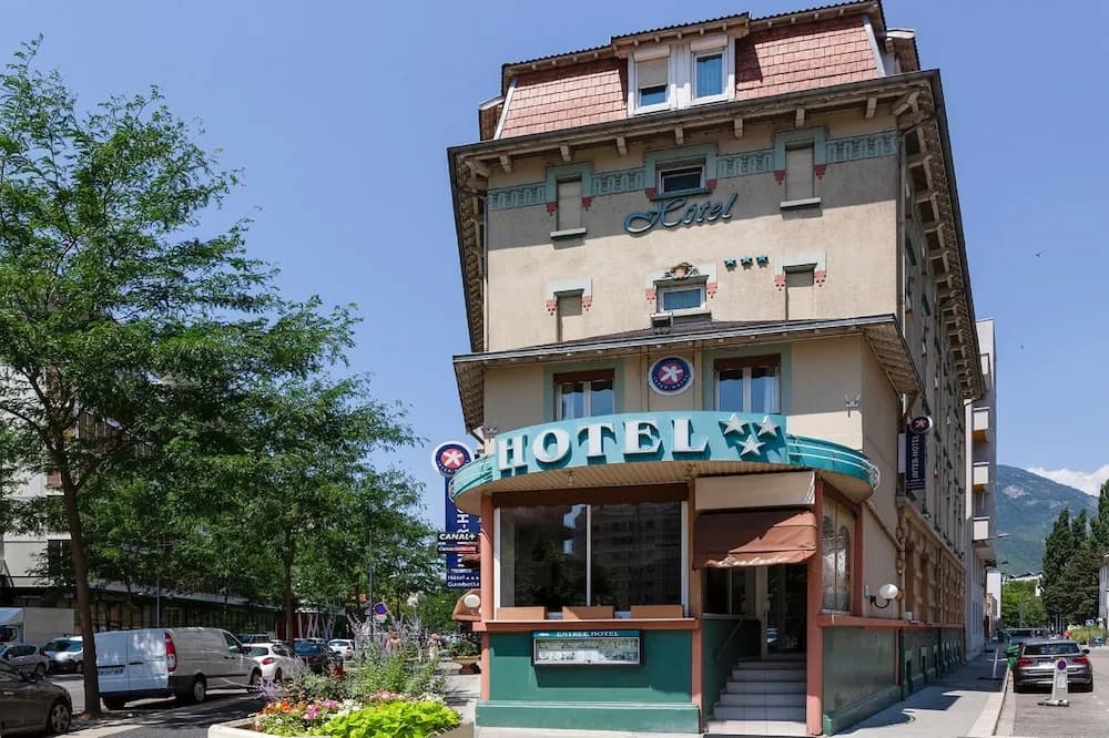 Hotel The Originals Grenoble Gambetta (ex Inter-Hotel) - Photo 1