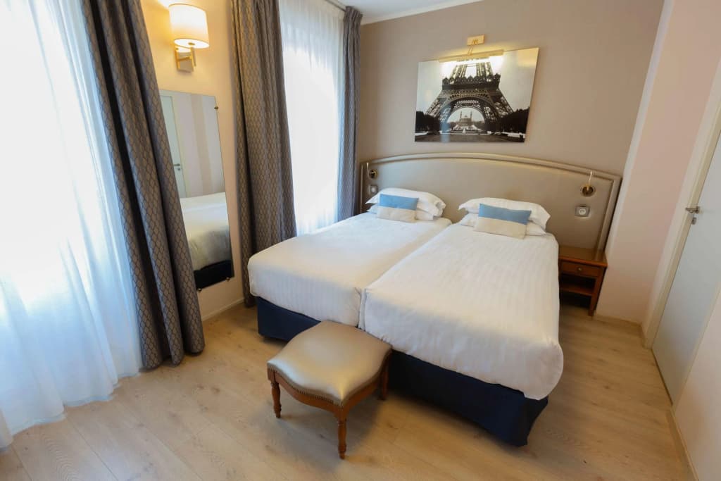 Best Western Au Trocadero - Miniature 7