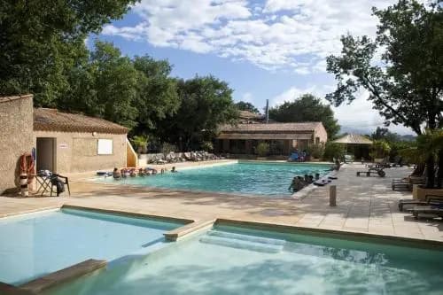 Domaine des Chênes Blancs - Camping - Photo 1