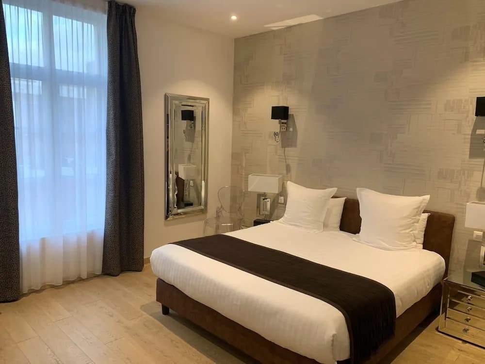 Hotel Le Dome - Photo 2