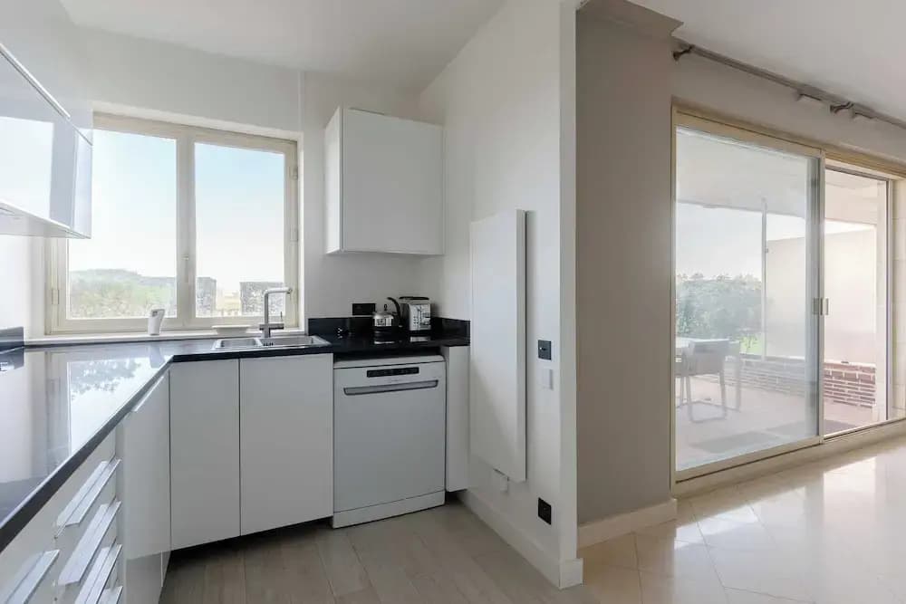Luxurious Apartment 4 People - Casino Barria\"re - Miniature 5