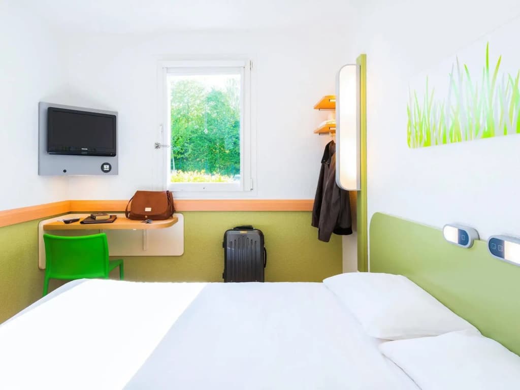 ibis budget Rennes Route de Saint Malo - Miniature 4