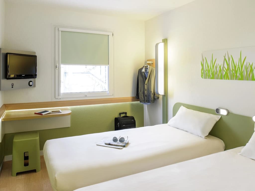 ibis budget Ajaccio - Photo 2