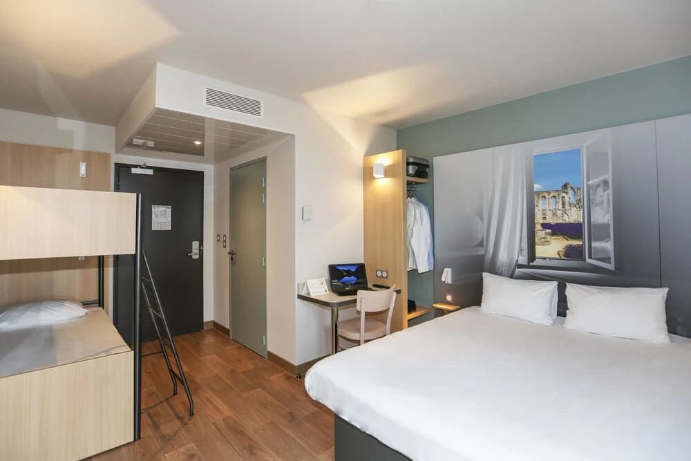 B&B Hotel Les Herbiers - Miniature 7