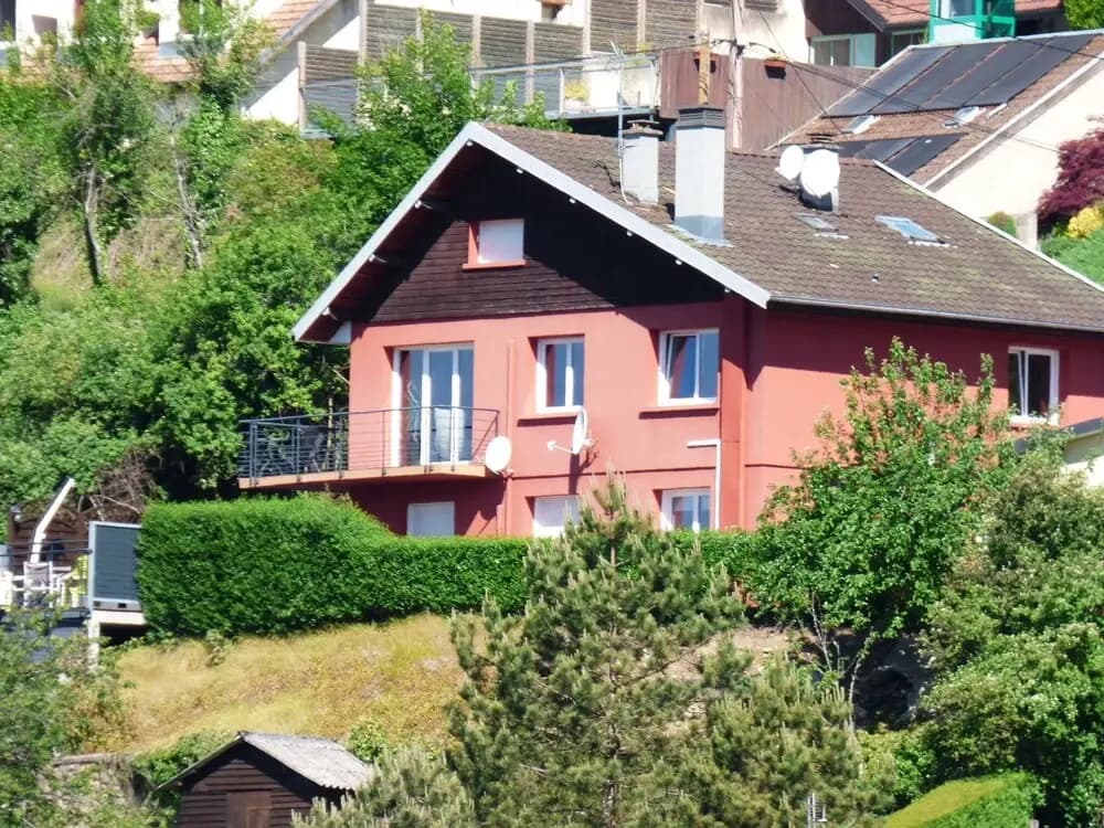 La Colline aux Yeux Doubs - Photo 1