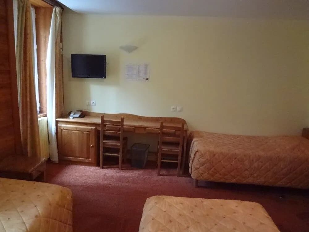 Hôtel Castillan - Miniature 6