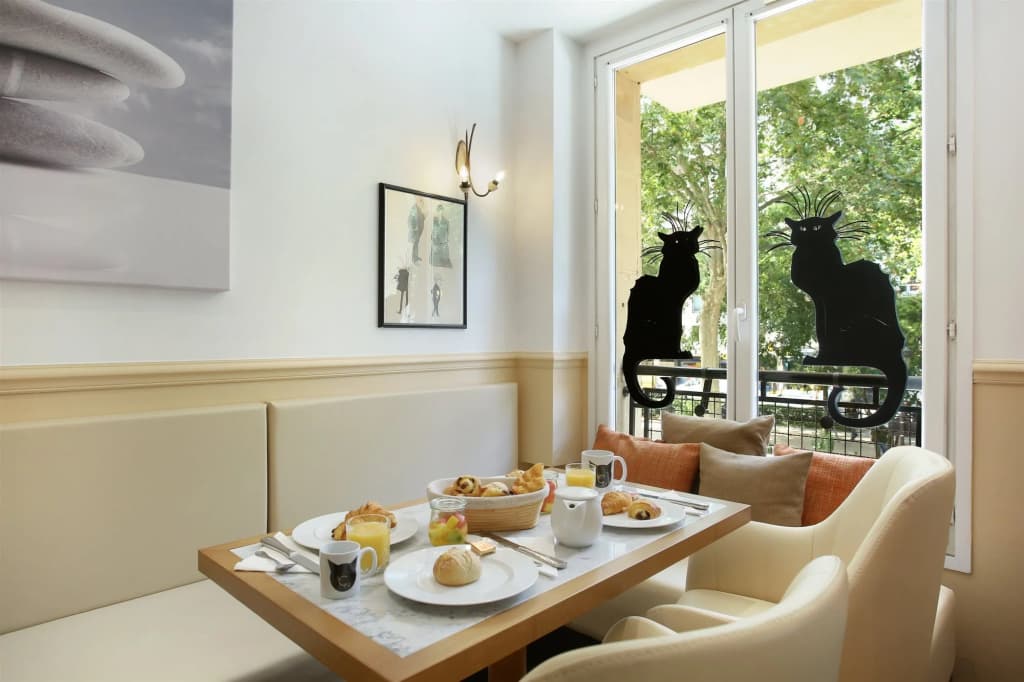 Hôtel Le Chat Noir - Miniature 7