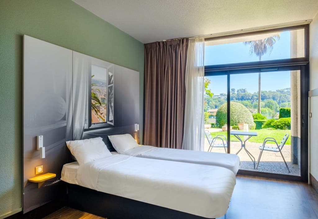 B&B HOTEL Villeneuve-Loubet Village - Photo 4