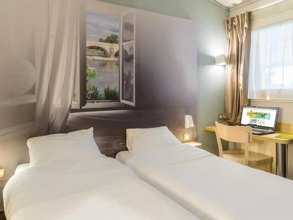 B&B HOTEL Poitiers (1) - Photo 3