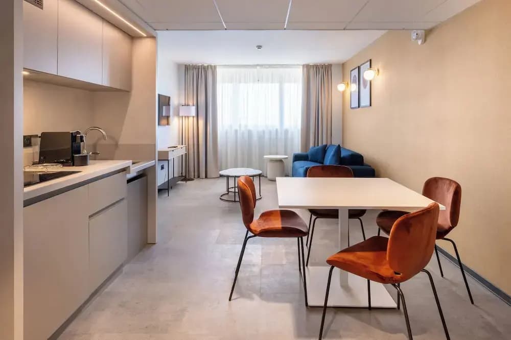 Sevenline Aparthotel Purpan Toulouse - Photo 1