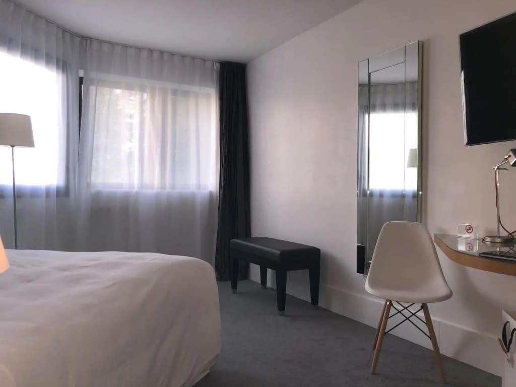 La Maison Champs Elysées - Photo 2