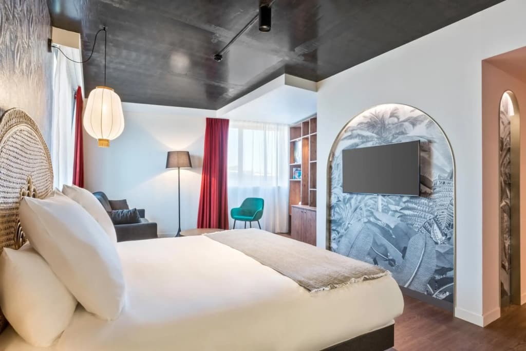 Aiden by Best Western Lorient Centre - Miniature 6