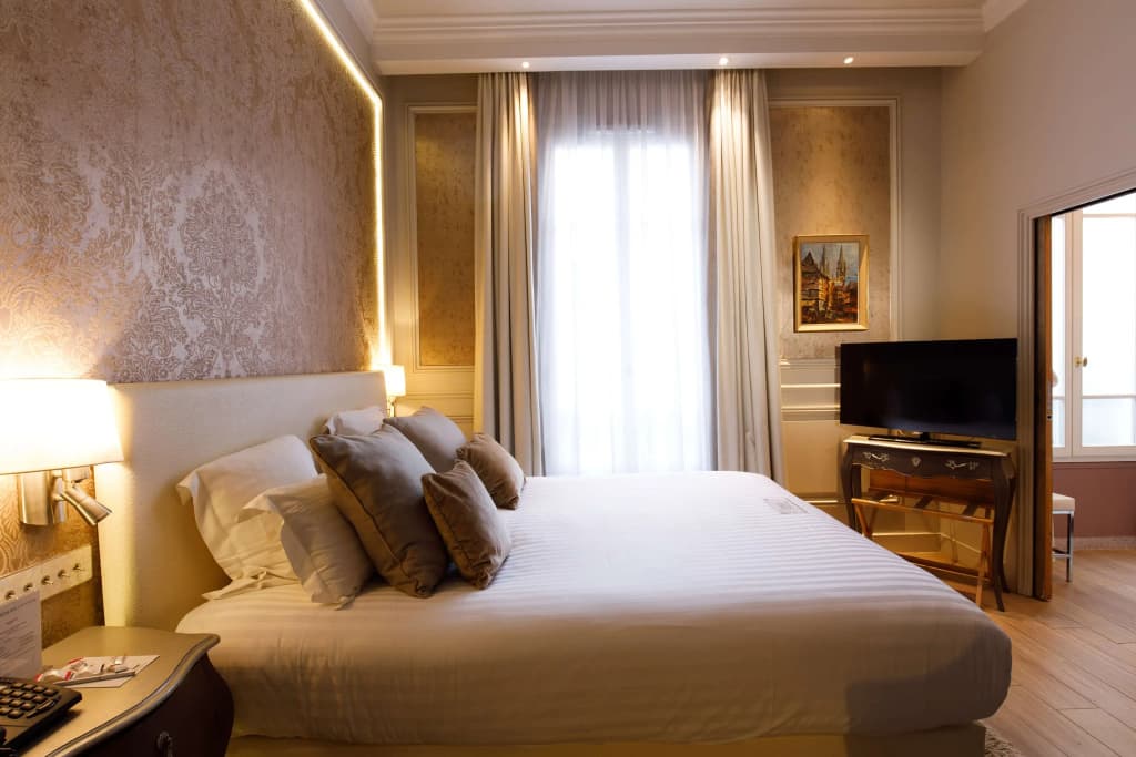 Hotel & Spa Le Grand Monarque, Best Western Premier Collection - Miniature 7