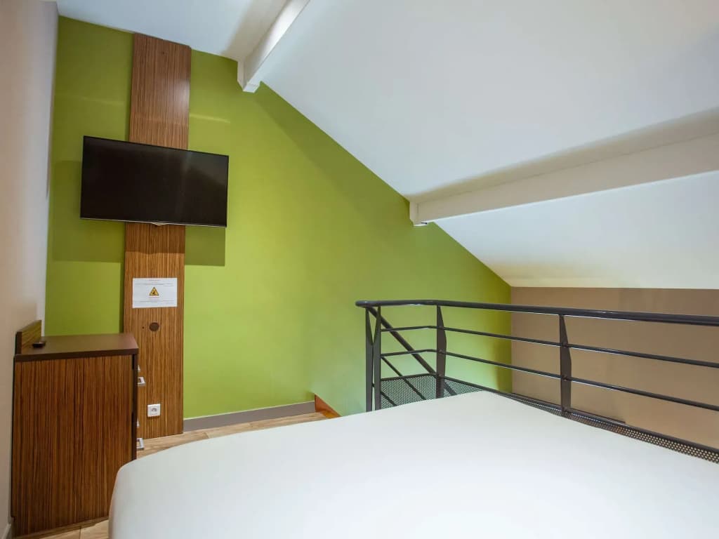 ibis Styles Bourges - Photo 2