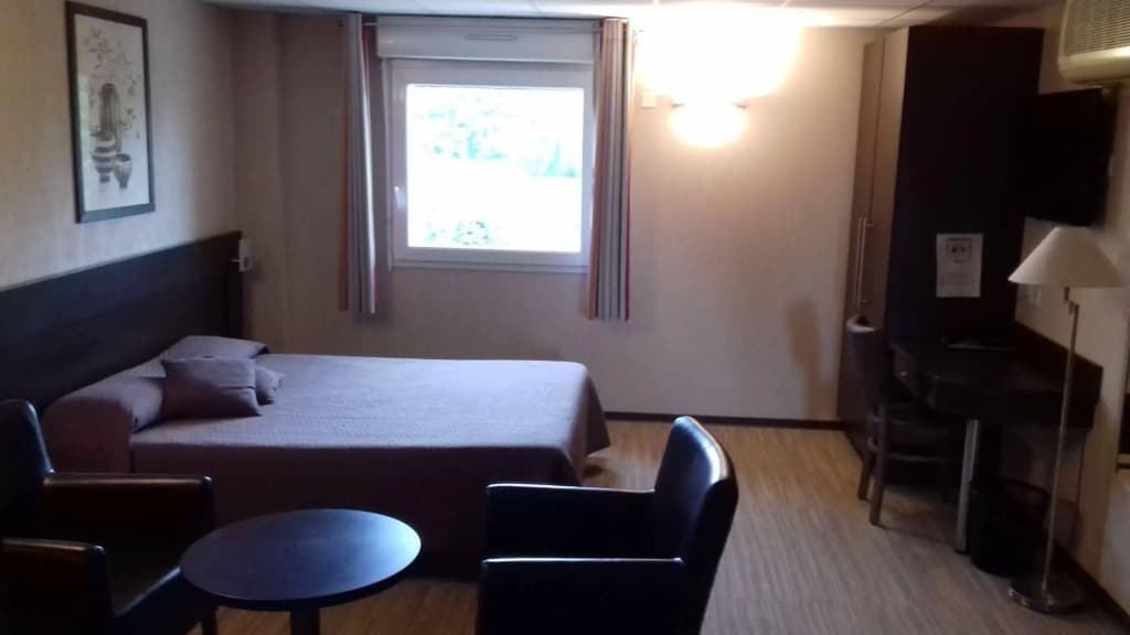 Hotel Restaurant Le Logis de la Lys - Photo 2