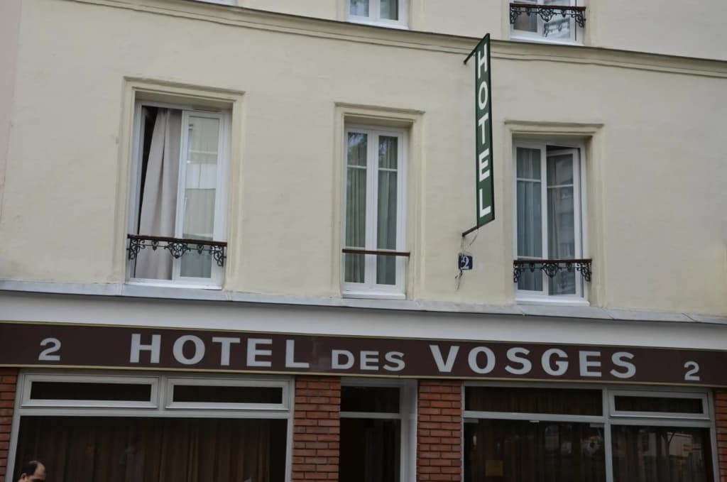 Hotel Des Vosges - Photo 1