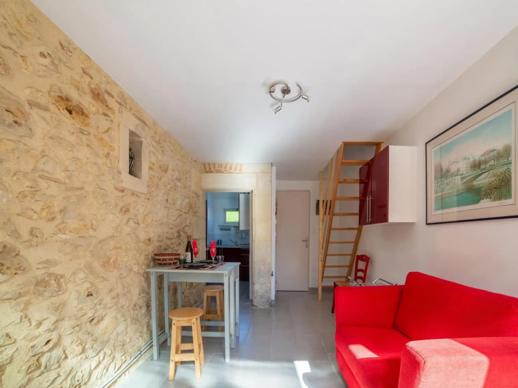 Cosy Holiday Home in Bergerac With Terrace - Miniature 7