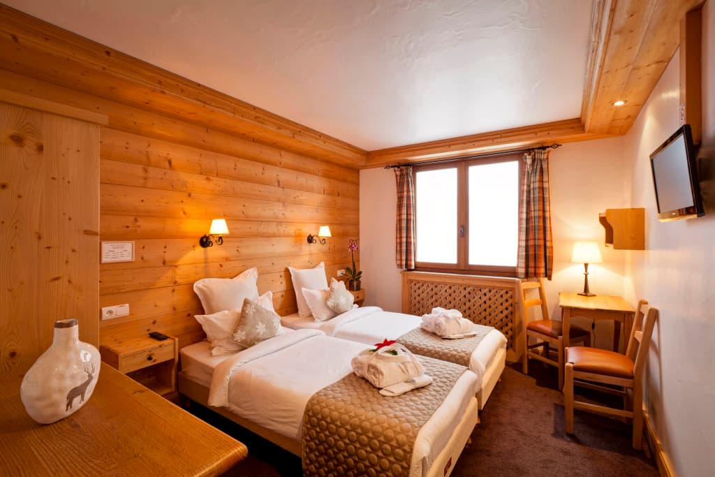 Hôtel Les Flocons - Photo 2