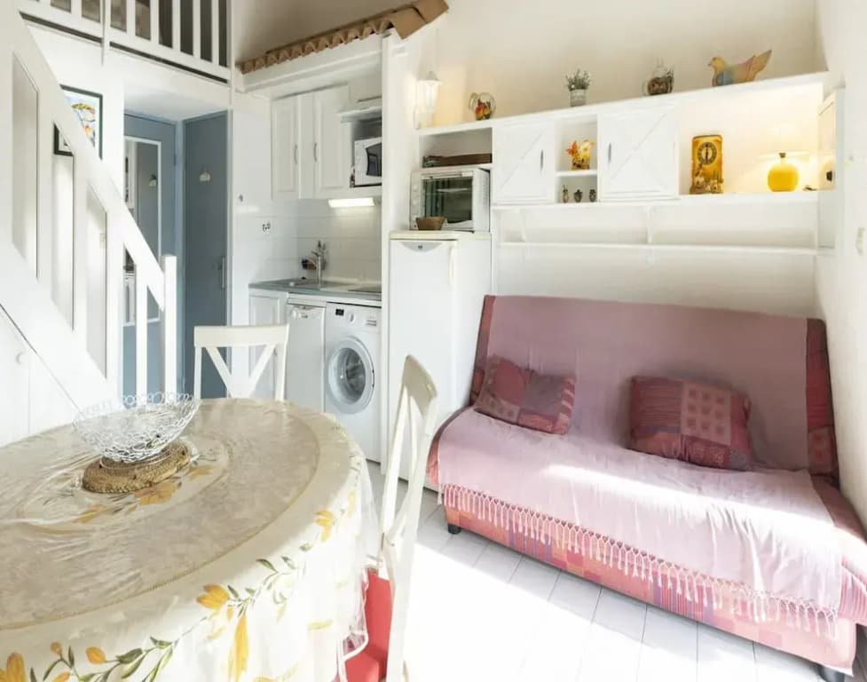 House in France Near Sandy Beach - Photo 4