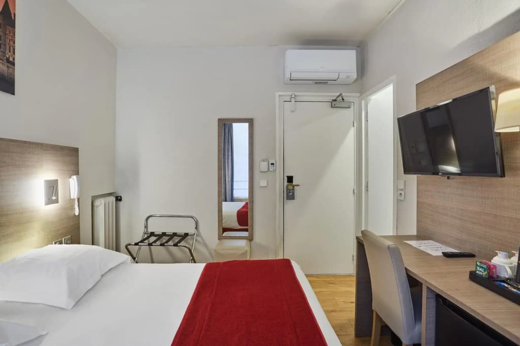 Lux Hotel Picpus - Photo 3